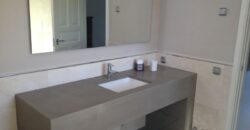 Villa for sale in Guadalmina Baja
