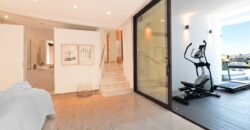 Exceptional seven bedroom villa for sale in Nueva Andalucia.