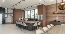 Beautiful villas for sale within walking distance to  Puerto Banus