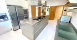 Spacious Front Line Golf Villa