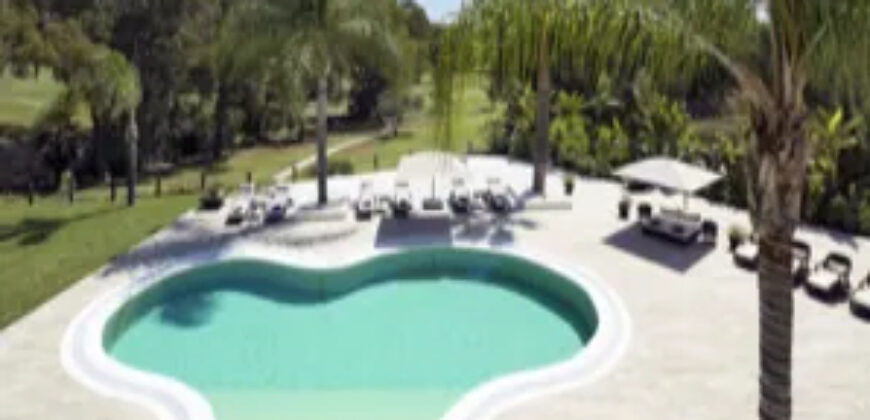 Stunning 6 bedroom villa front line golf Los Naranjos