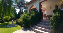 Charming large 4 bedroom villa in Las Brisas with panoramic views of La Concha