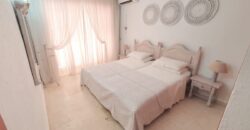 Charming large 4 bedroom villa in Las Brisas with panoramic views of La Concha