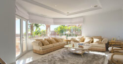 Spacious 8 bedroom villa with panoramic spectacular views of the Mediterranean