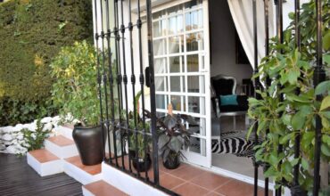 A Cosy And Modern Townhouse Right Next To Aloha Golf Course