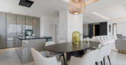 Exquisite South-Facing Villa with Panoramic Views in Los Flamingos Golf