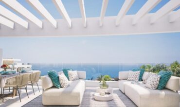 Royal Palm Resort Apartments For Sale