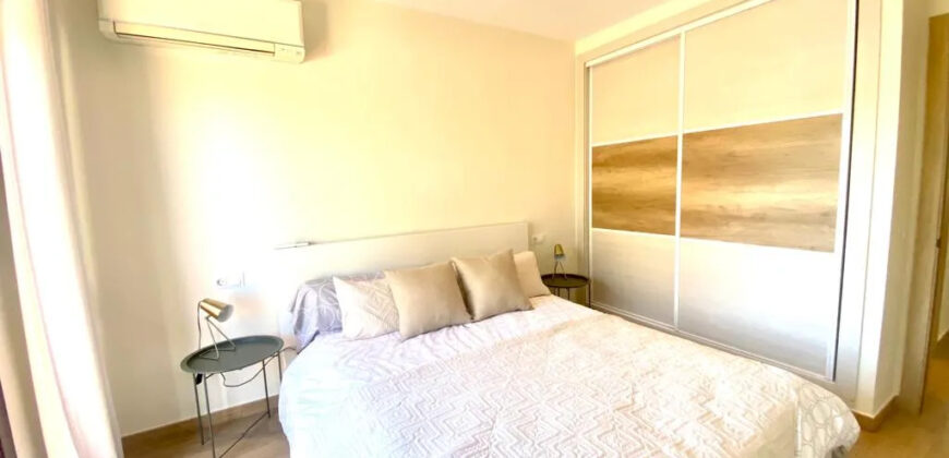 Stunning 3-bedroom duplex penthouse in La Maestranza