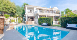 Exquisite 5-Bedroom Villa: Modern Luxury in Nueva Andalucía’s Gated Haven