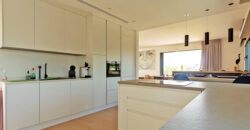Charming Andalusian Villa on El Paraiso Alto Golf Course: Renovated Luxury with Modern Comforts