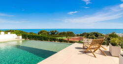 Recently Renovated Villa in Estepona’s Scenic Landscape