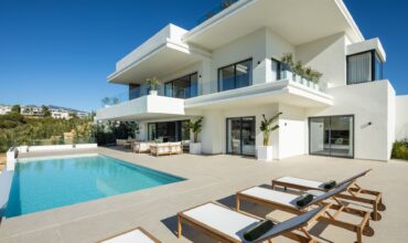 Luxury Living in La Resina Golf