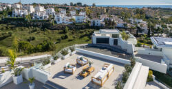 Luxury Living in La Resina Golf