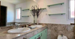Stunning Semi-Detached Villa in Prime Golf Complex
