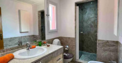 Stunning Semi-Detached Villa in Prime Golf Complex