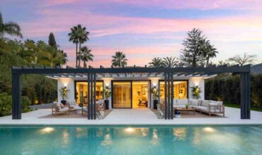 Andalusian Soul Villa in Las Brisas
