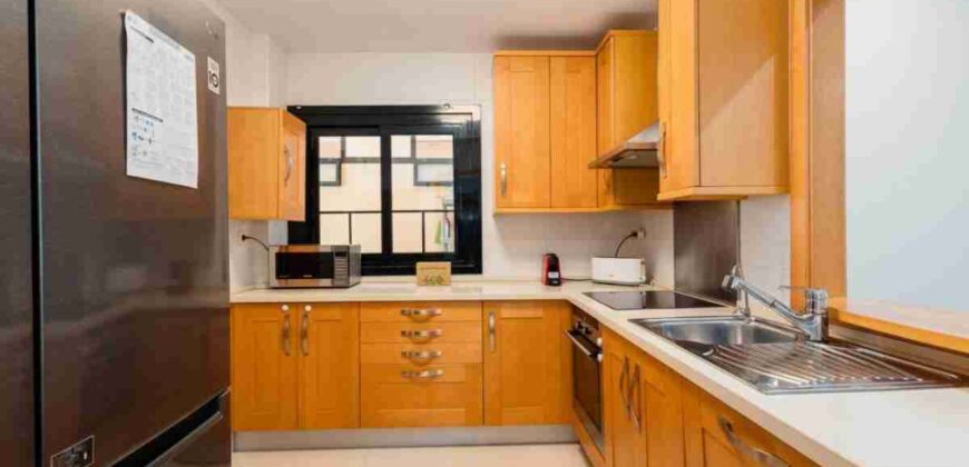 Elegant 3-Bedroom Retreat – Puerto Banus