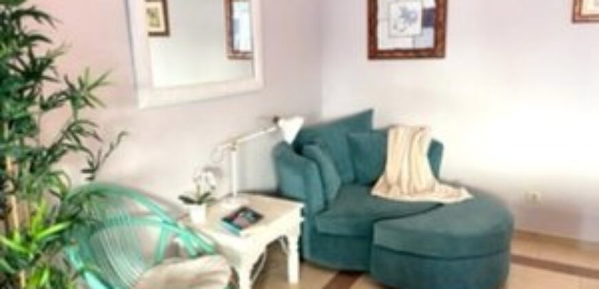 Spacious 2 Bed Apartment in La Maestranza