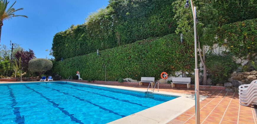 Spacious 2 Bed Apartment in La Maestranza