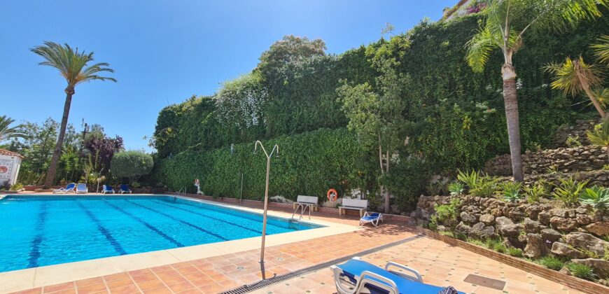 Spacious 2 Bed Apartment in La Maestranza