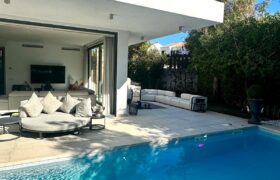 Stunning Modern Villa in Monte Biarritz