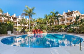 Beautiful 3 Bed Penthouse with panoramic views