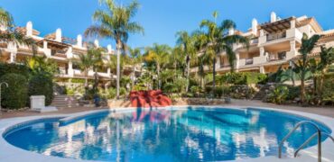Beautiful 3 Bed Penthouse with panoramic views