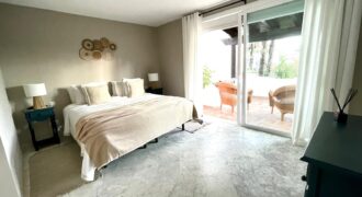 **Charming 3 Bed Townhouse Coastal Retreat in Estepona’s New Golden Mile**