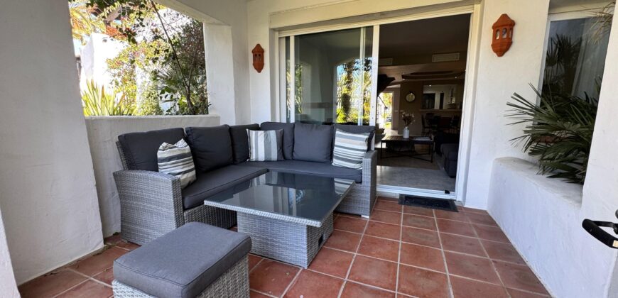 3 bedroom 3 bathroom townhouse located in Costalita villas estepona