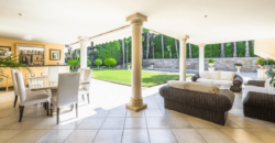 Luxury 5 bedroom Villa for sale in Las Brisas, Nueva Andalucía