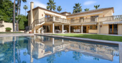 Luxury 5 bedroom Villa for sale in Las Brisas, Nueva Andalucía
