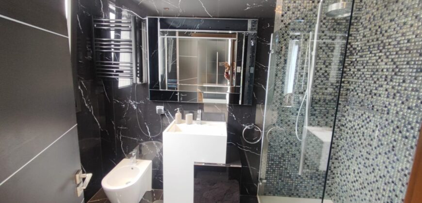 Contemporary 5 Bedroom Villa for Longer Term Rental