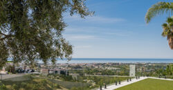 Stunning Villa with Panoramic Views of the Mediterranean Sea