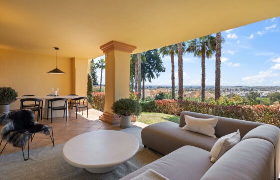 Beautiful 3 bedroom apartment for sale in Cumbres del Rodeo, Marbella