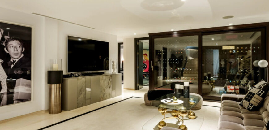 Modern Masterpiece with Prime Location in Nueva Andalucía