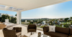 Modern Masterpiece with Prime Location in Nueva Andalucía