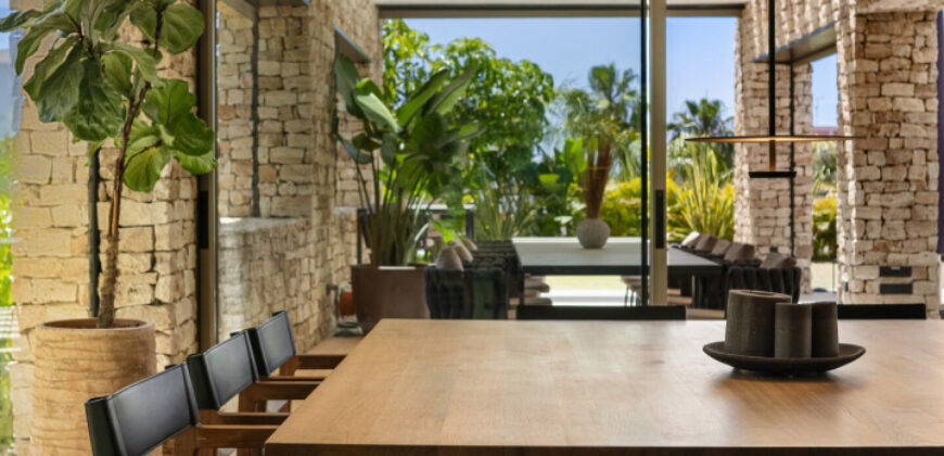Spectacular Villa by NMobe in Nueva Andalucía