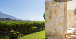 Unique Luxury Villa with Unparalleled Views in El Herrojo