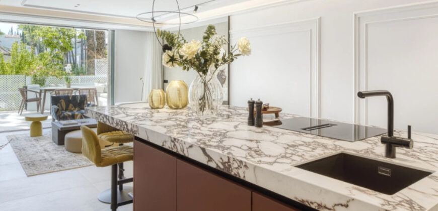 Incredible Chelsea-Inspired Apartment in Puente Romano
