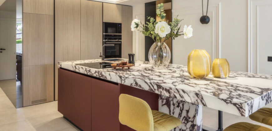 Incredible Chelsea-Inspired Apartment in Puente Romano