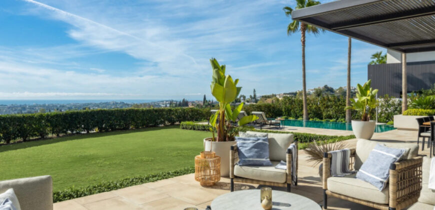 Stunning Villa with Panoramic Views