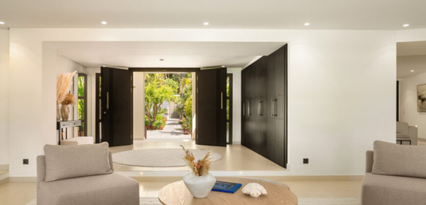 Exclusive Bungalow Villa redesigned by Matterhorn Estates in La Cerquilla