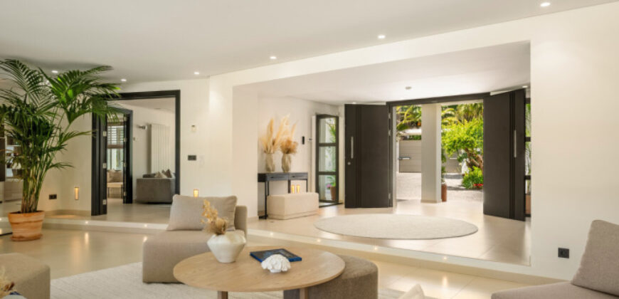 Exclusive Bungalow Villa redesigned by Matterhorn Estates in La Cerquilla