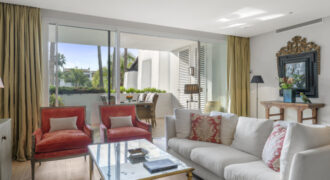 Luxurious Apartment in Puente Romano