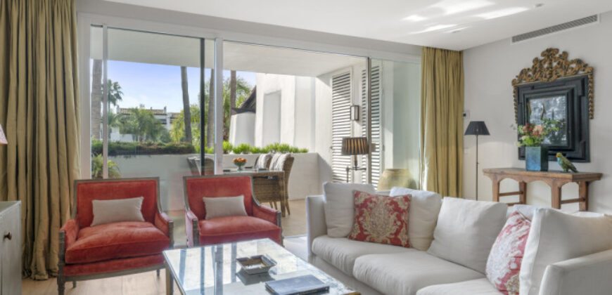 Luxurious Apartment in Puente Romano