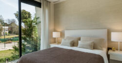 Modern Semi-Detached Villa minutes from Puerto Banus