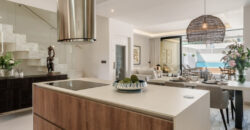Modern Semi-Detached Villa minutes from Puerto Banus
