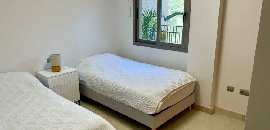 Charming 2 bedrooom 2 bathroom for long team rental in Estepona