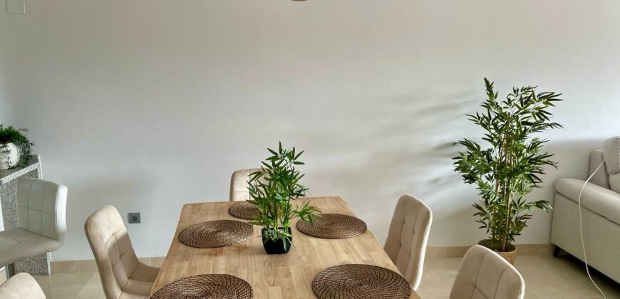 Charming 2 bedrooom 2 bathroom for long team rental in Estepona