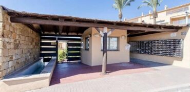 Charming 2 bedrooom 2 bathroom for long team rental in Estepona